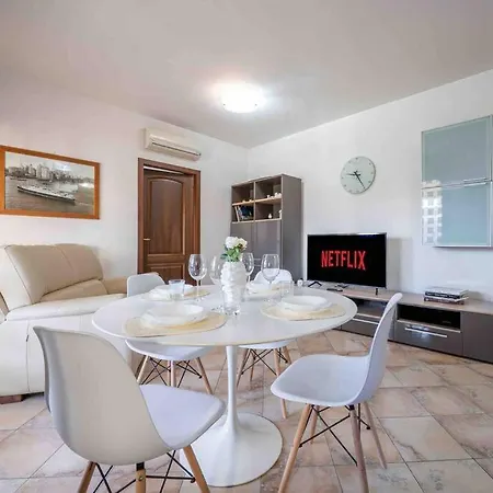 10min Dalla Ghirlandina And Relax In Apartamento Modena