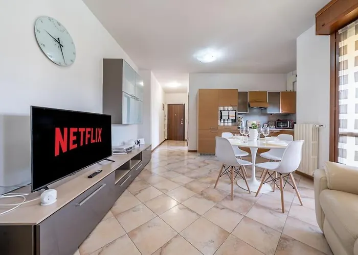 Appartement 10min Dalla Ghirlandina And Relax In